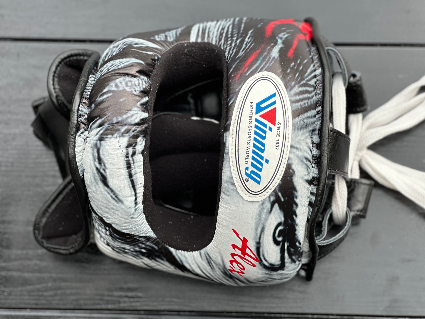 Winning boxing set ,winning boxing gloves, Winning Head protector, Winning groin protector - Berserk