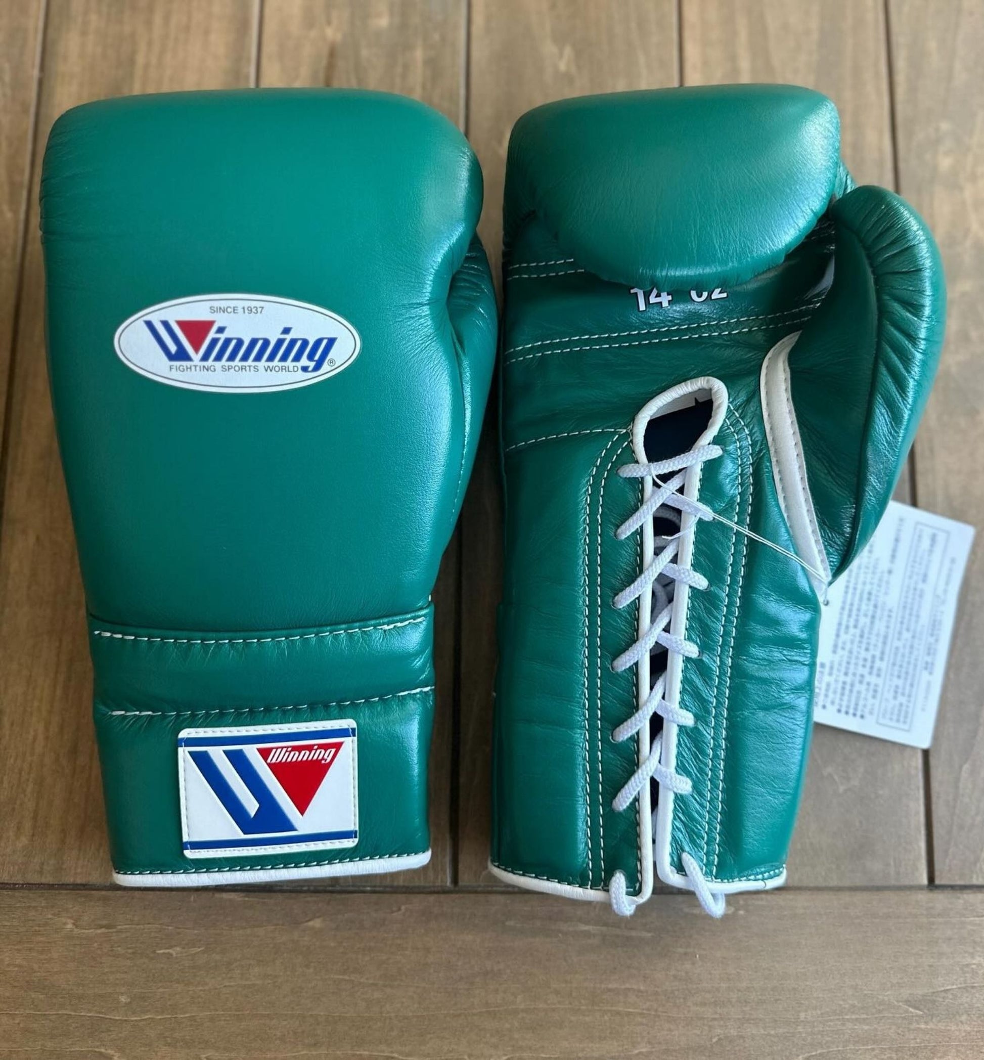 Affordable Winning boxing gloves Green Leather Lace up