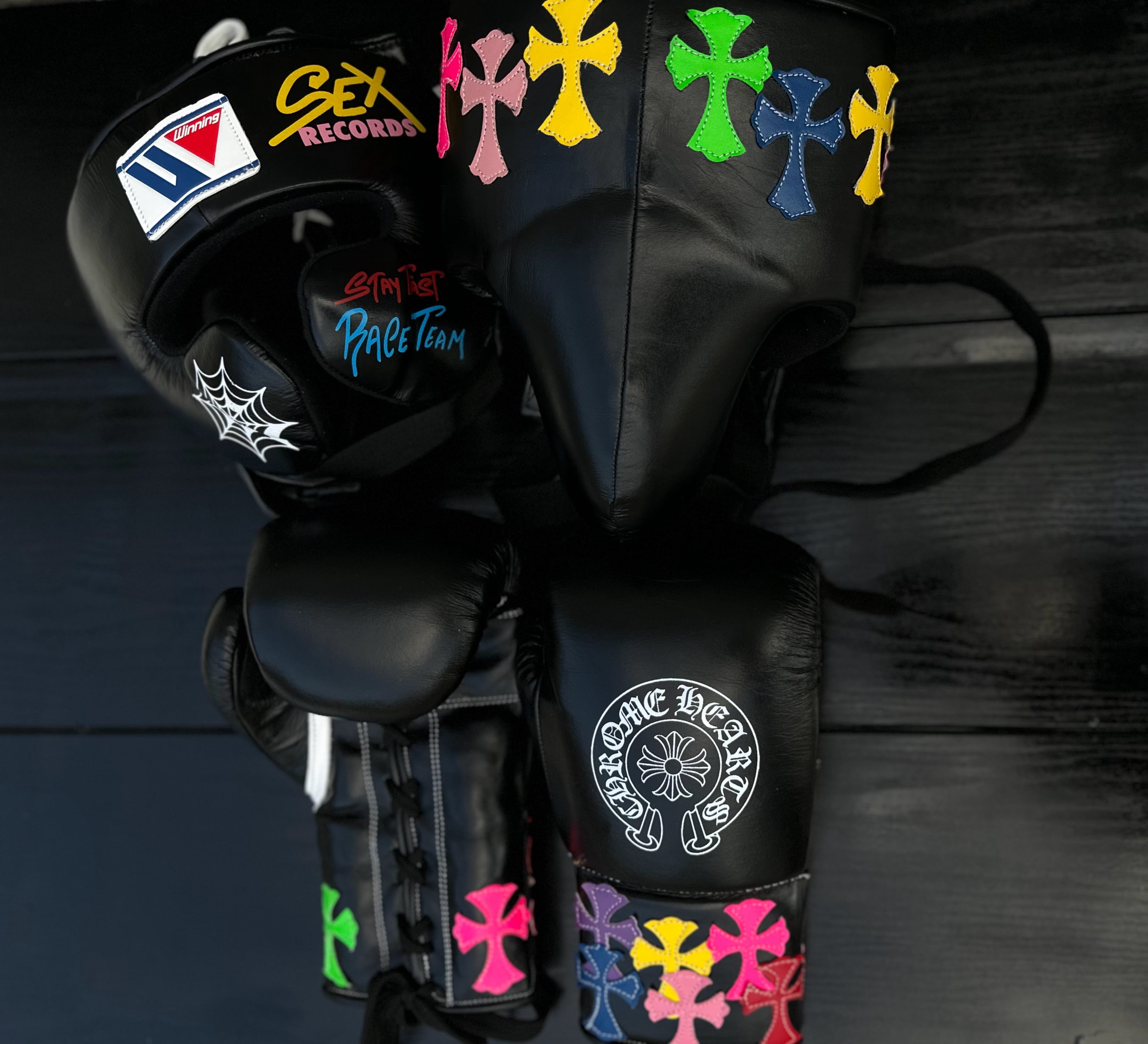 Black Winning Boxing Glove set, Winning Boxing gear, Black Silver winning boxing set Winning Lace up Boxing Glove set, Boxing Glove set, Winning boxing gear set, PF Fitness Gear, Winning set, PF FITNESS GEAR winning gear, winning Boxing Glove, Winning groins, Winning head Gear, winning Boxing Set, Focus pads, Gloves for Gym, Fight Gloves