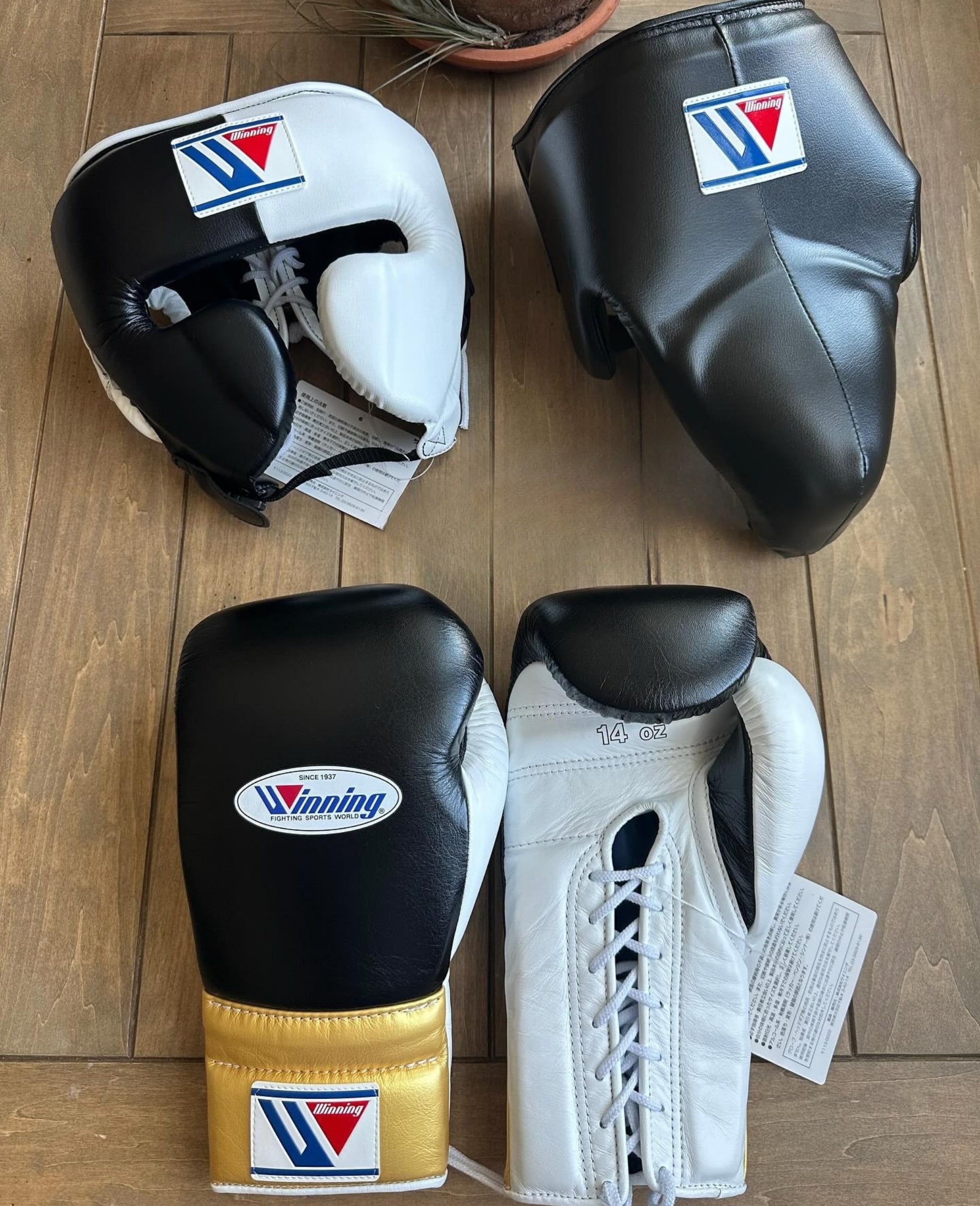 Winning Boxing Glove set, Winning Boxing gear, White Black Gold winning boxing set Winning Lace up Boxing Glove set, Boxing Glove set, Winning boxing gear set, PF Fitness Gear, Winning set, PF FITNESS GEAR winning gear, winning Boxing Glove, Winning groins, Winning head Gear, winning Boxing Set
