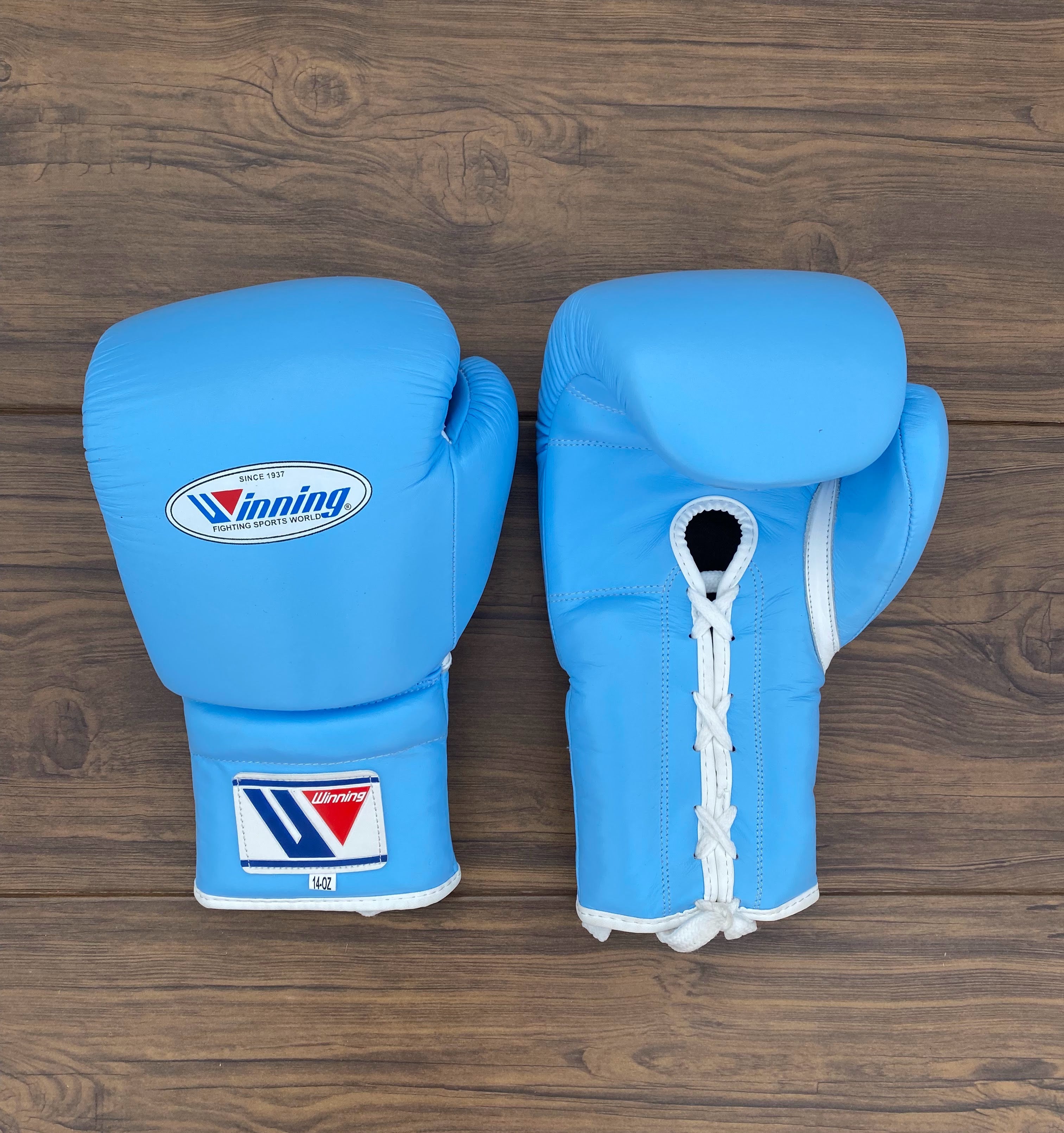 Winning boxing gloves Affordable Sky Blue Leather  Lace-up