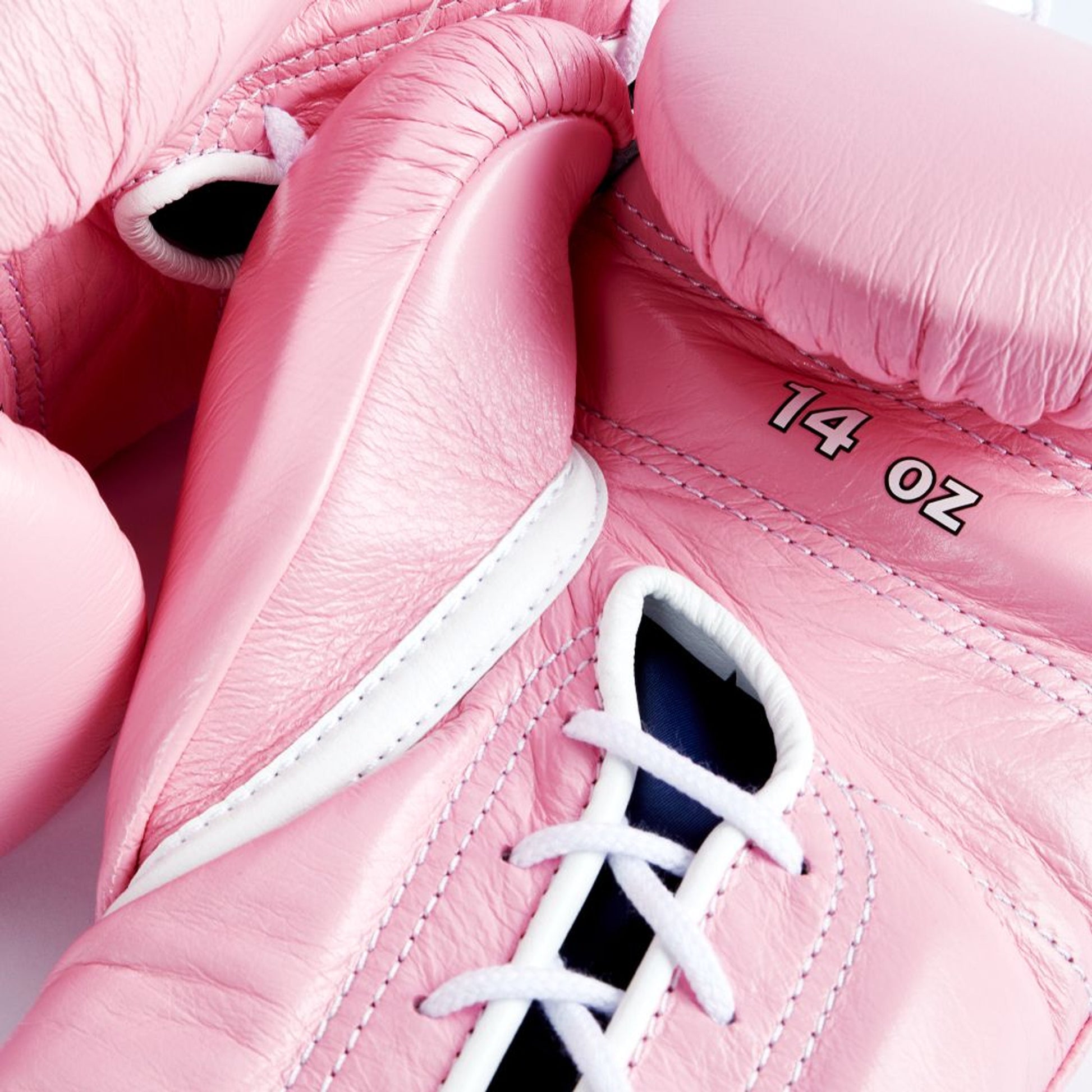 Winning boxing gloves Pink Leather Lace-up