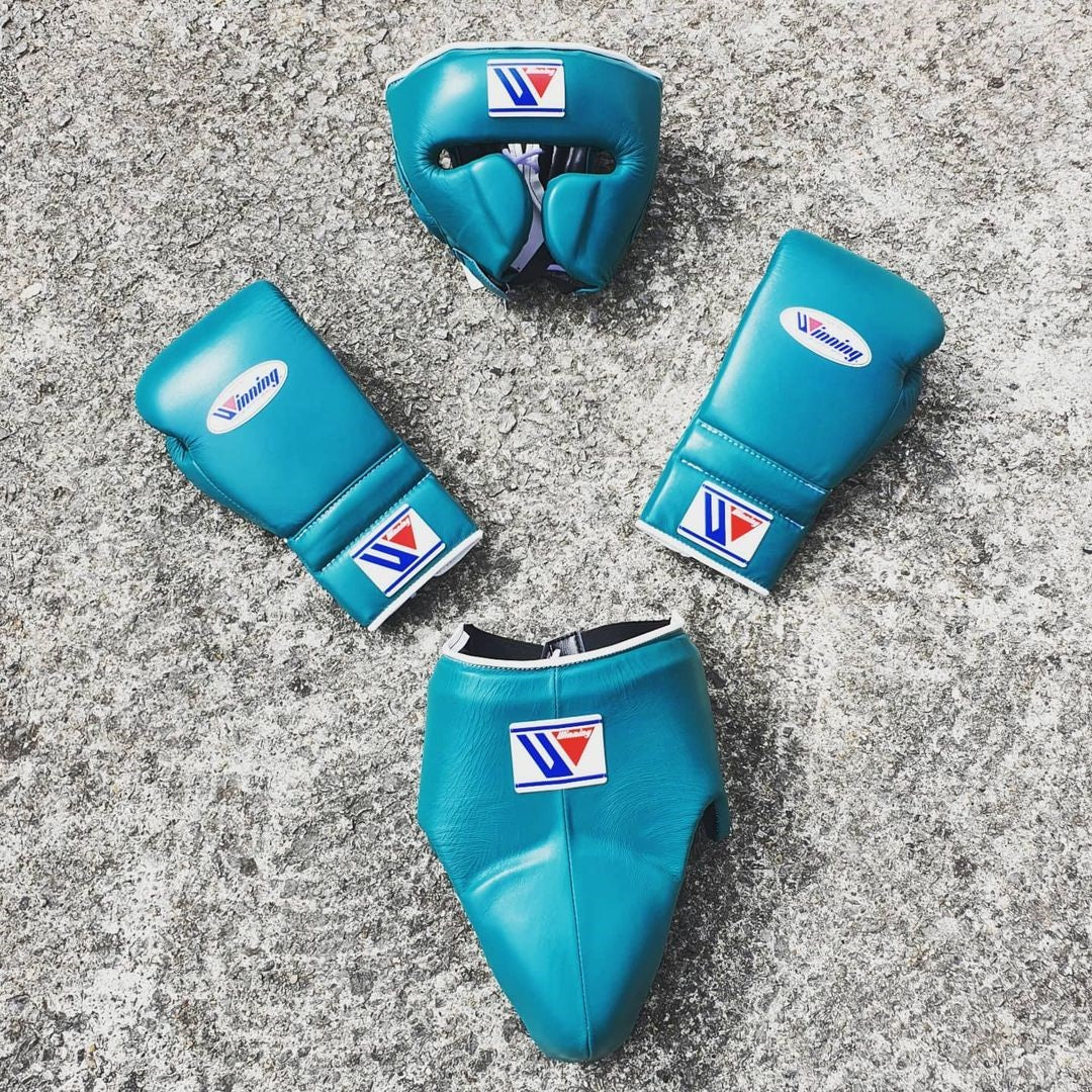 Winning boxing set Teal Green leather laceup gloves